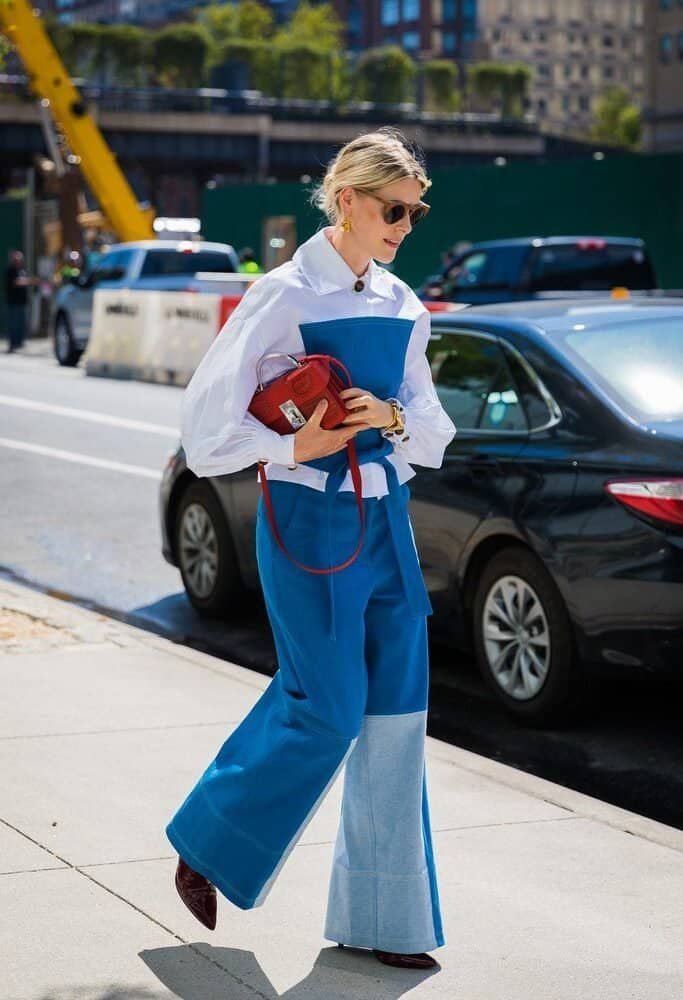 pantalones acampanados