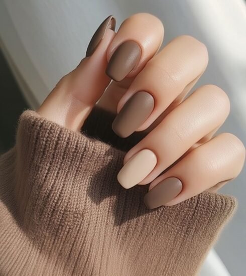 latte nails