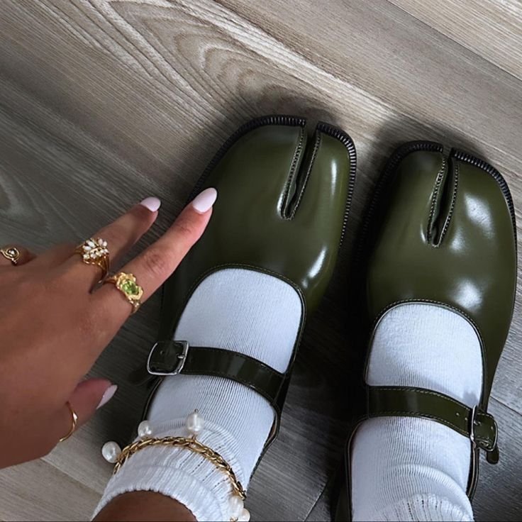 ugly sandals
