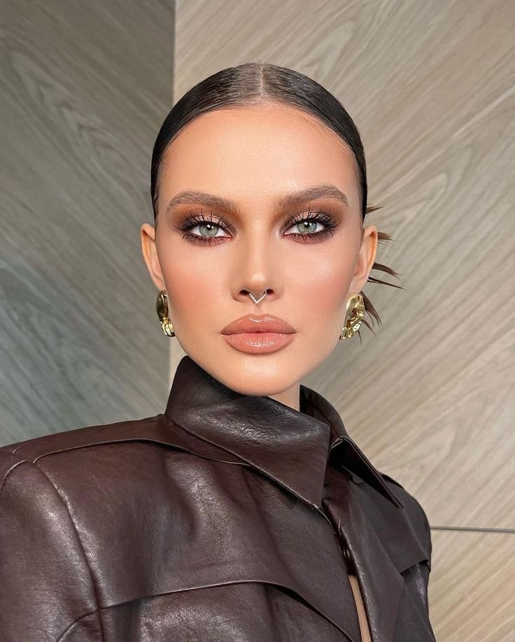 maquillaje Toasty Glam