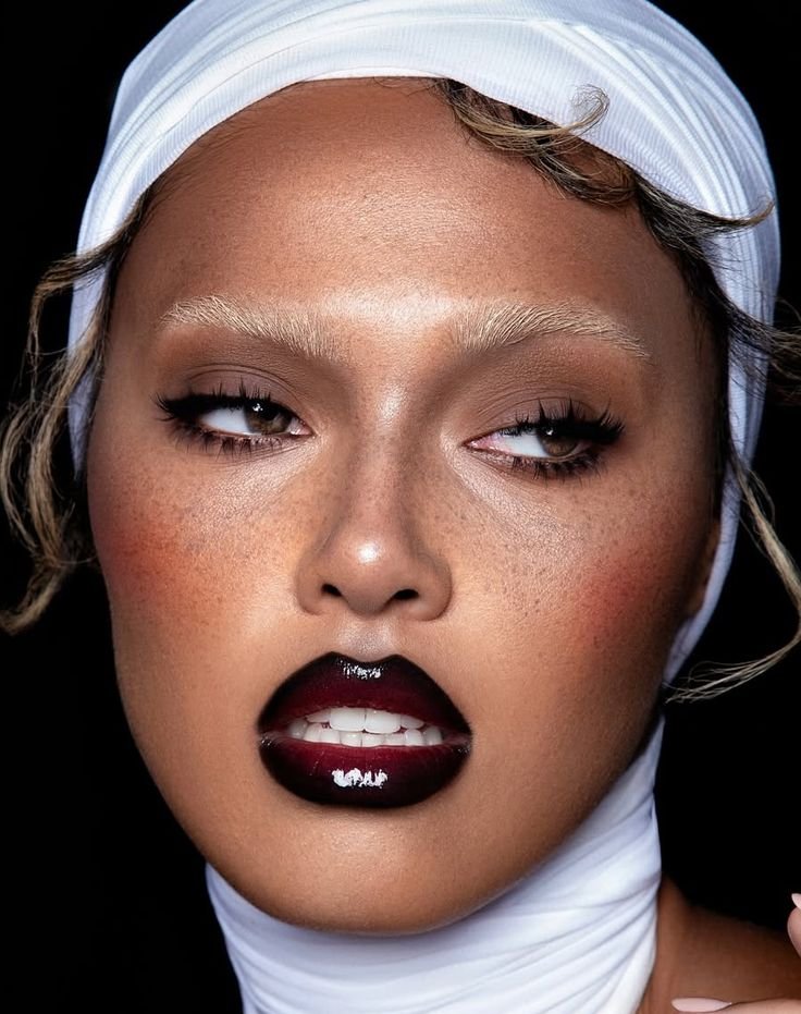 Labios negros