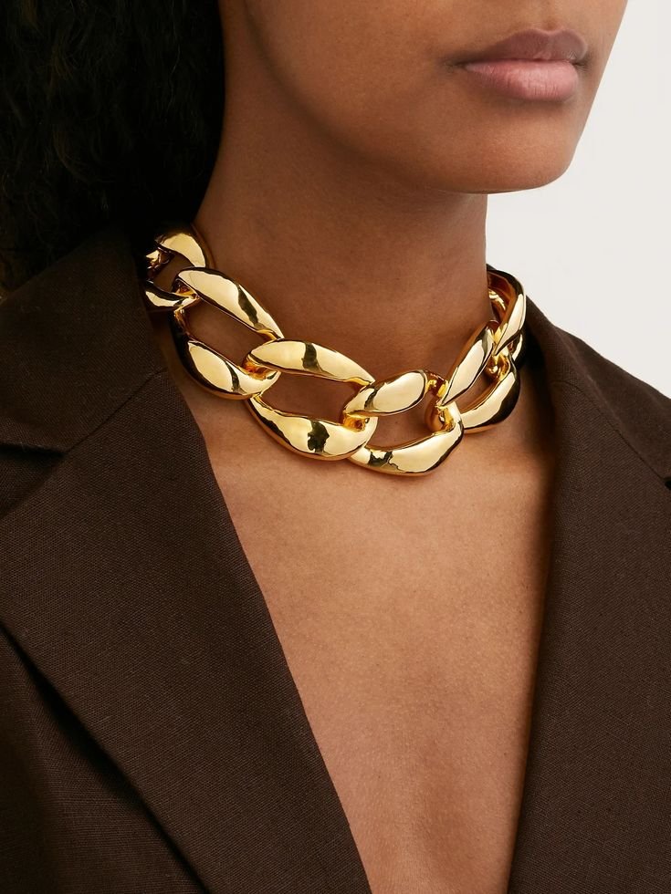 collares