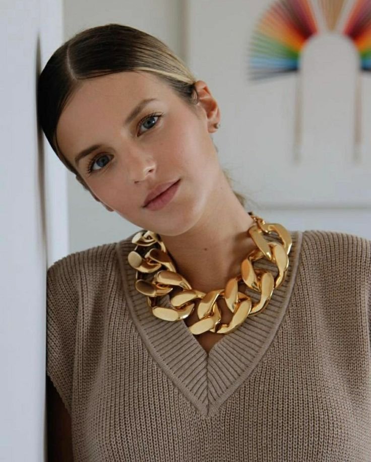 collares
