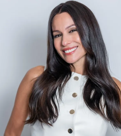 Pampita impone tendencia: el abrigo de cuero que será furor en otoño 2026