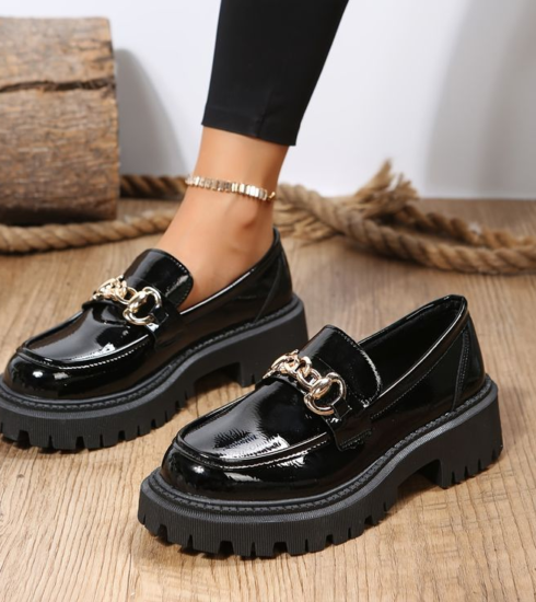 Mocasines con plataforma son el calzado estrella del otoño