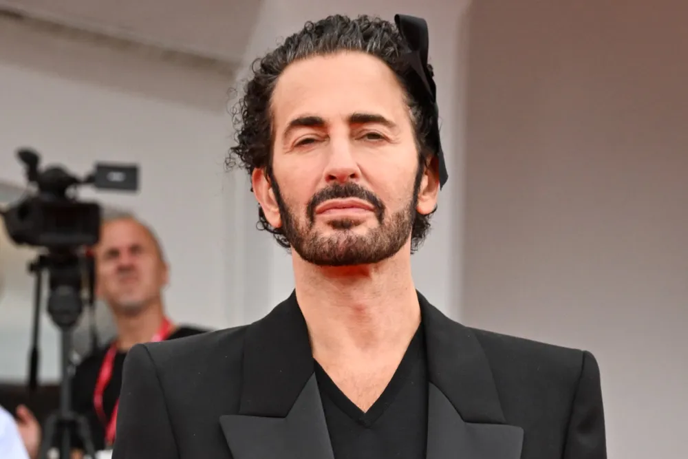 Moda de lujo en alerta: por qué LVMH decidió vender Marc Jacobs