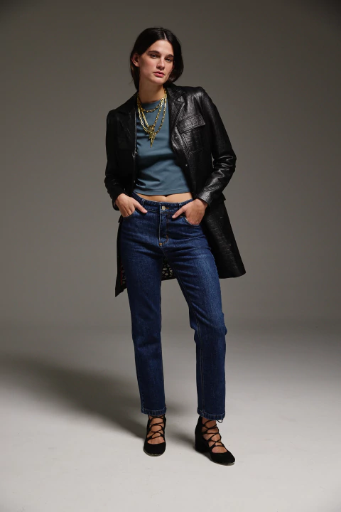 Los jeans anchos pasaron de moda y el denim slim vuelve con fuerza