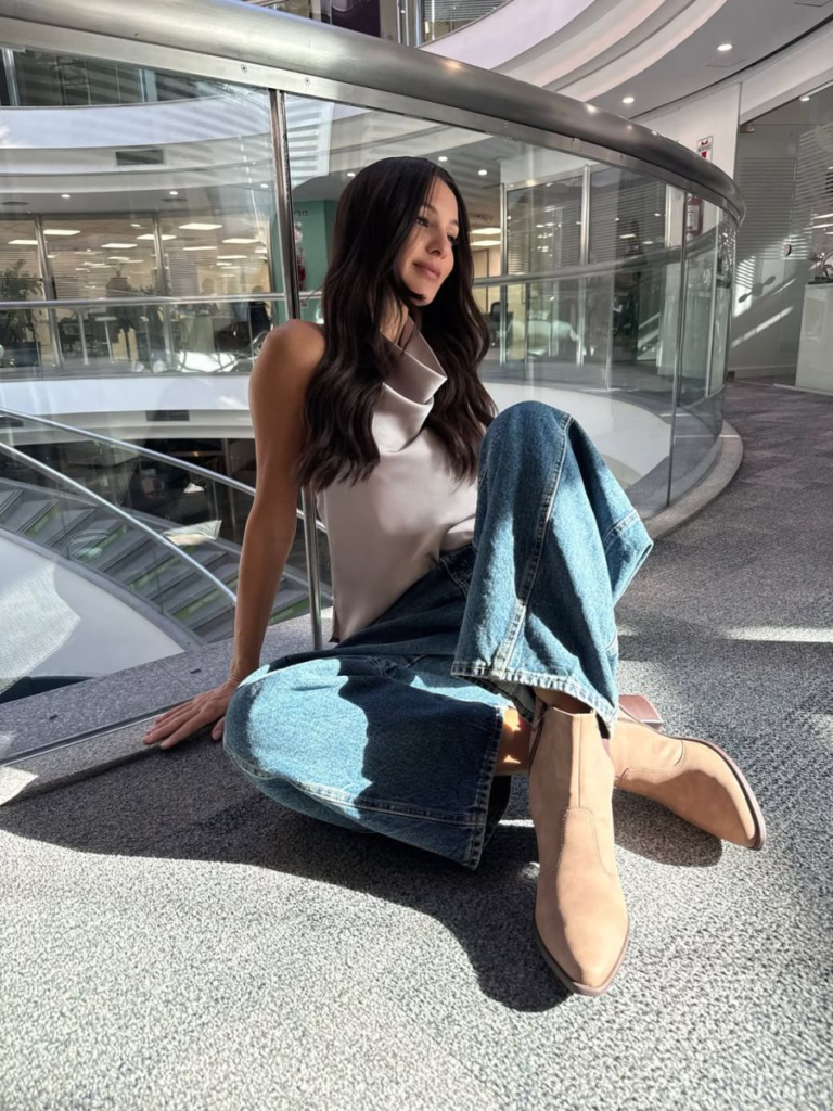 Pampita volvió a marcar tendencia con un look clásico y sofisticado