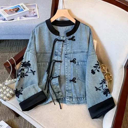 París y Milán ya imponen la campera asiática como el nuevo básico fashionista