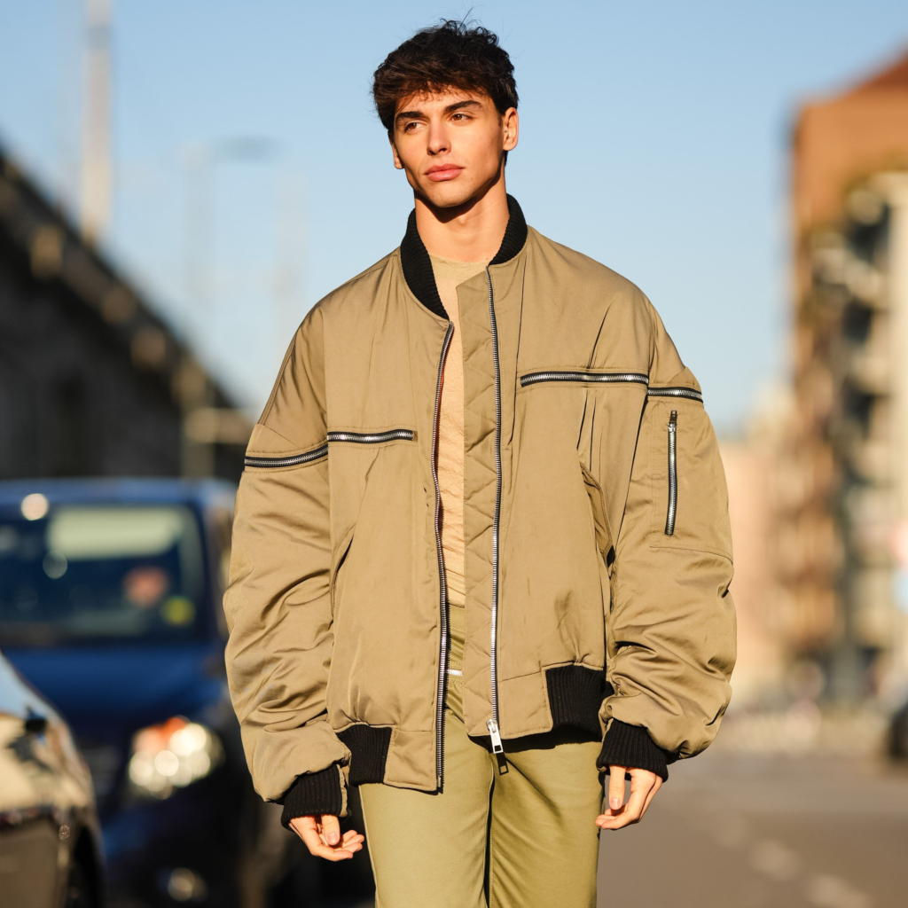 La tendencia militar vuelve con fuerza y conquista el street style internacional