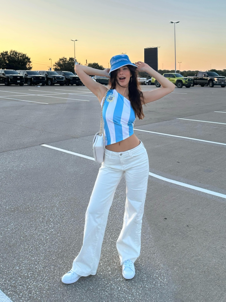 Camila Morrone confirmó que el sporty chic es la tendencia del Mundial 2026