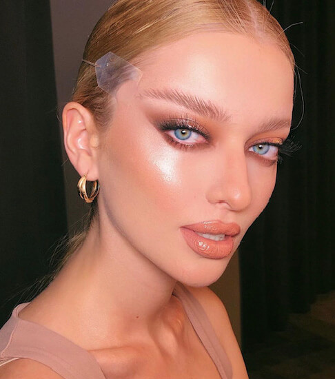 Maquillaje glow 2026: la técnica que deja la piel fresca y luminosa
