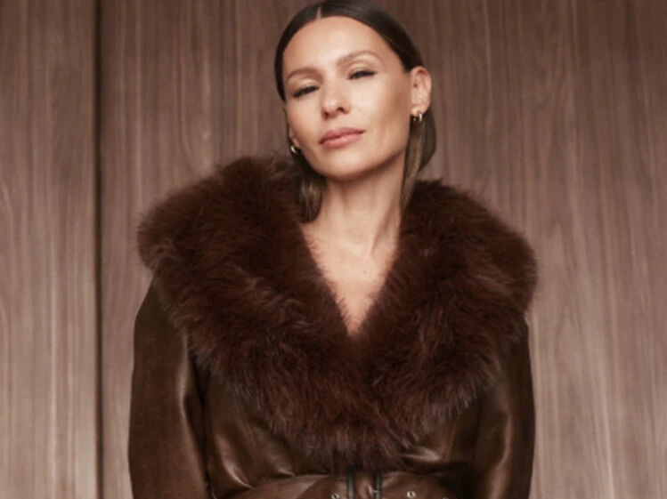 Pampita confirmó el color que seguirá siendo tendencia en el verano 2026/27