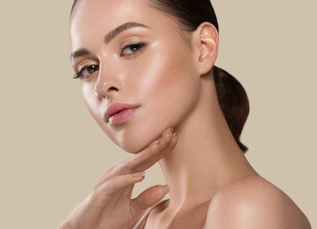El truco de maquillaje para lograr efecto buena cara sin bronceador