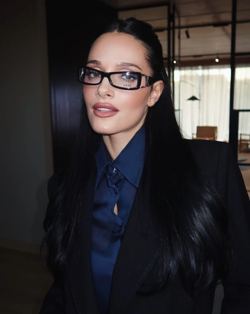 Oriana Sabatini confirmó el traje negro que nunca pasa de moda y será tendencia en 2027