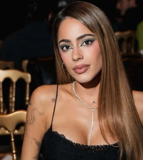 Tini Stoessel deslumbró en Miami con un look sporty chic y un bolso de lujo