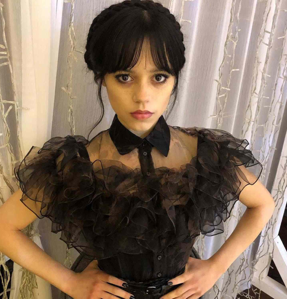 Soft goth makeup: cómo recrear la tendencia de maquillaje que domina las noches